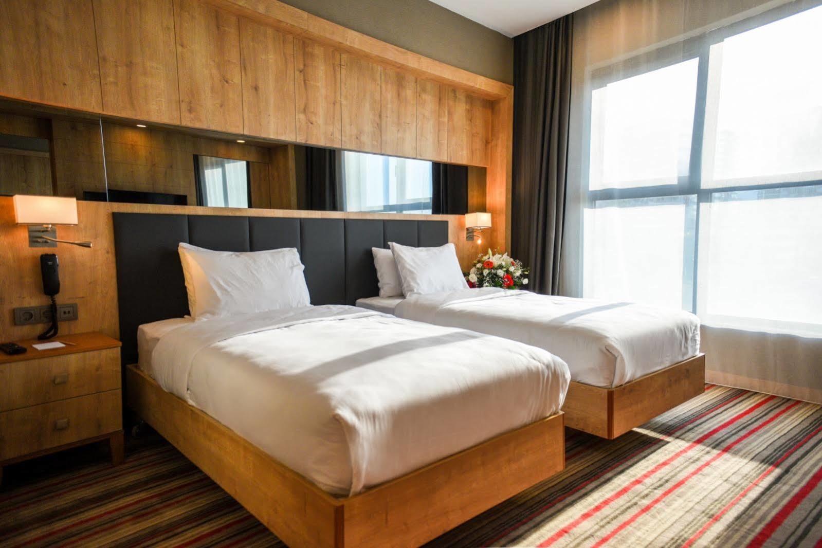 ホテル Ramada Vakfikebir トラブゾン エクステリア 写真
